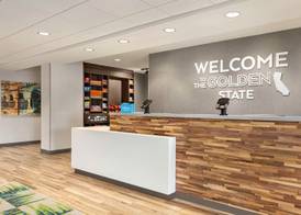 Hampton Inn & Suites Oroville 5