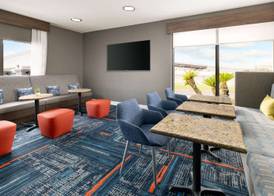Hampton Inn Laredo 4