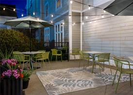 Hampton Inn & Suites Rockland 2