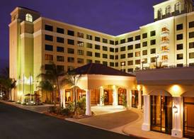 DoubleTree Suites by Hilton Anaheim Resort-Convention Center 2