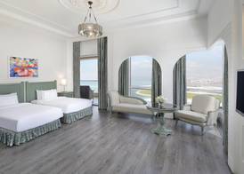 Al Habtoor Grand Resort, Autograph Collection 5