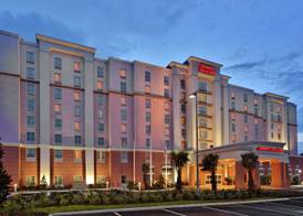 Hampton Inn & Suites Orlando Airport @ Gateway Village, FL 2