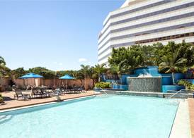 Embassy Suites by Hilton Tampa Airport Westshore 4