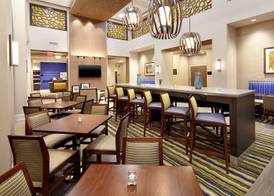 Hampton Inn & Suites Pittsburgh Airport South/Settlers Ridge 5
