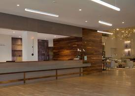 DoubleTree by Hilton Dallas - Love Field 4
