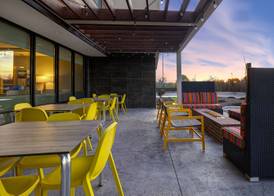 Home2 Suites By Hilton DeKalb 4
