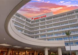 The Beverly Hilton 5