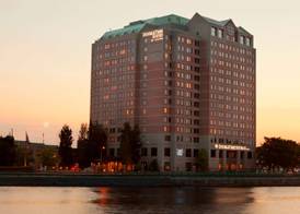 DoubleTree Suites by Hilton Hotel Boston - Cambridge 3