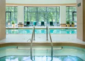 DoubleTree Suites by Hilton & Conf Ctr Chicago-Downers Grove 4