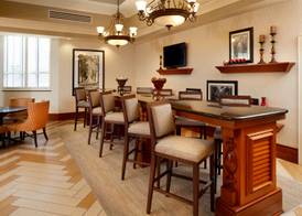 Hampton Inn & Suites Savannah/Midtown 5