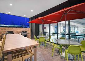 Home2 Suites by Hilton Liberty NE Kansas City, MO 2