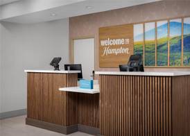 Hampton Inn & Suites Clinton - I-26 3