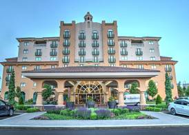 Embassy Suites by Hilton Indianapolis North 2