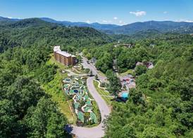 Hilton Vacation Club MountainLoft Gatlinburg 2