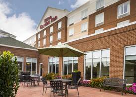 Hilton Garden Inn Hampton Coliseum Central 3