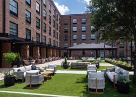 The Clara Hotel Plano, Tapestry Collection by Hilton 5