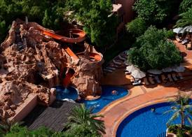 Al Habtoor Grand Resort, Autograph Collection 4