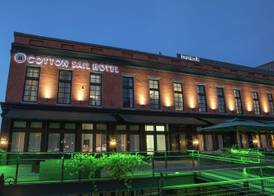 The Cotton Sail Hotel Savannah - Tapestry Collection by Hilton 3