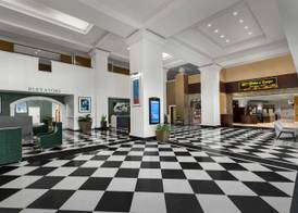 DoubleTree by Hilton Chicago O'Hare Airport-Rosemont 4