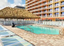 Hampton Inn Daytona Beach/Beachfront 5