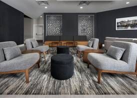 DoubleTree by Hilton Kansas City Airport 3