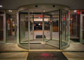 DoubleTree by Hilton Niagara Falls New York 4