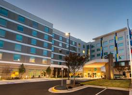 Tru By Hilton Atlanta Airport College Park 2