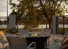 Hampton Inn Evansville 2