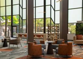 DoubleTree by Hilton Austin Northwest Arboretum 5