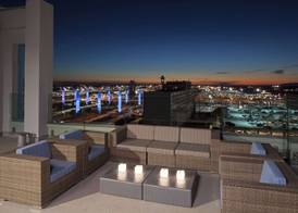 H Hotel Los Angeles, Curio Collection by Hilton 2