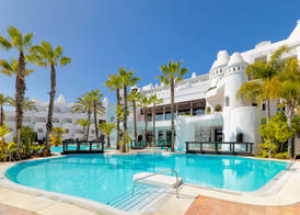 H10 Estepona Palace 2