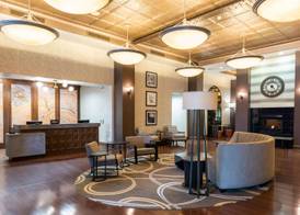 Homewood Suites by Hilton Indianapolis-Downtown 4