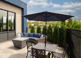 Hampton Inn Seekonk 5
