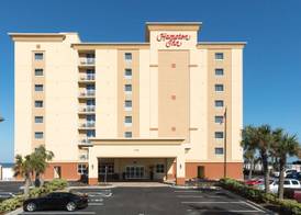 Hampton Inn Daytona Beach/Beachfront 2