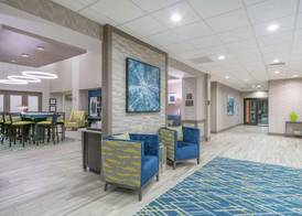 Hampton Inn & Suites Glenarden/Washington DC 5