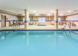 Hampton Inn & Suites Chicago-Libertyville 5