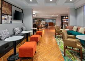 Hampton Inn Buffalo-Williamsville 3