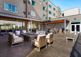 Tru By Hilton Colorado Springs Airport 2
