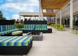 Home2 Suites By Hilton Grand Rapids Airport 5