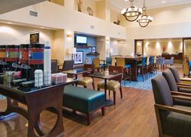 Hampton Inn & Suites Baton Rouge/Port Allen 2