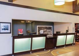 Hampton Inn & Suites Cleveland-Airport/Middleburg Heights 5