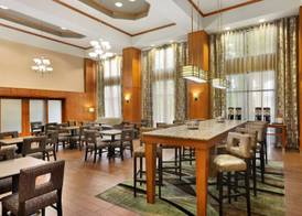 Hampton Inn & Suites Manchester-Bedford 5