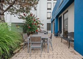Hampton Inn Ridgefield Park 3