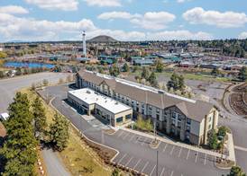 Hampton Inn & Suites Bend 2