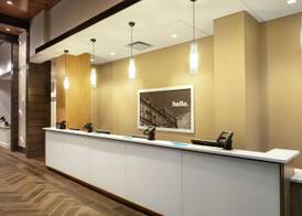 Hampton Inn & Suites Teaneck/Glenpointe 5