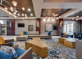 DoubleTree by Hilton Denver International Airport 5