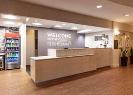 Hampton Inn & Suites - Miami-Airport South/Blue Lagoon 4