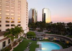 Hilton Long Beach 3