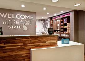 Hampton Inn Atlanta-Mall of Georgia 3