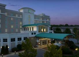 Embassy Suites by Hilton Atlanta Kennesaw Town Center 2